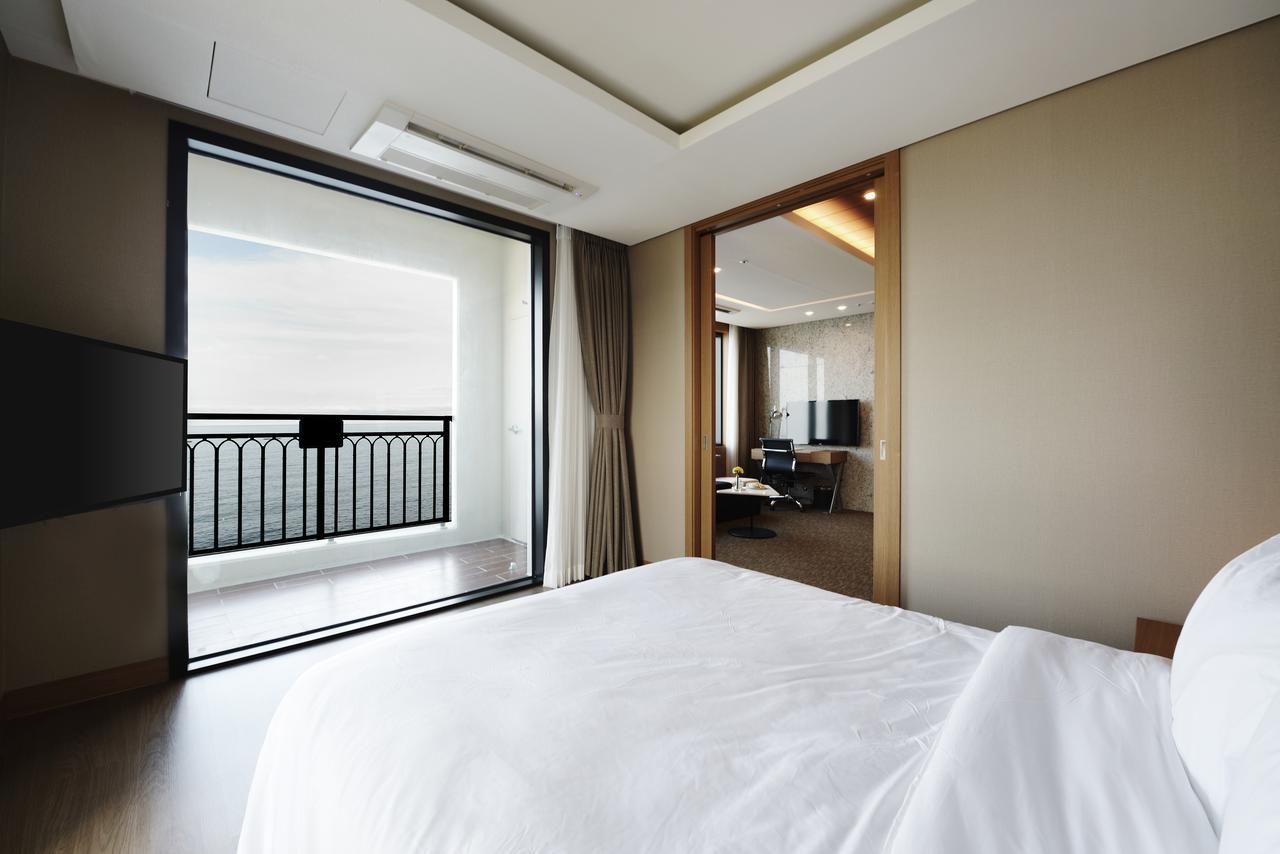 فندق Ramada By Wyndham Gangwon ثوتْسو المظهر الخارجي الصورة